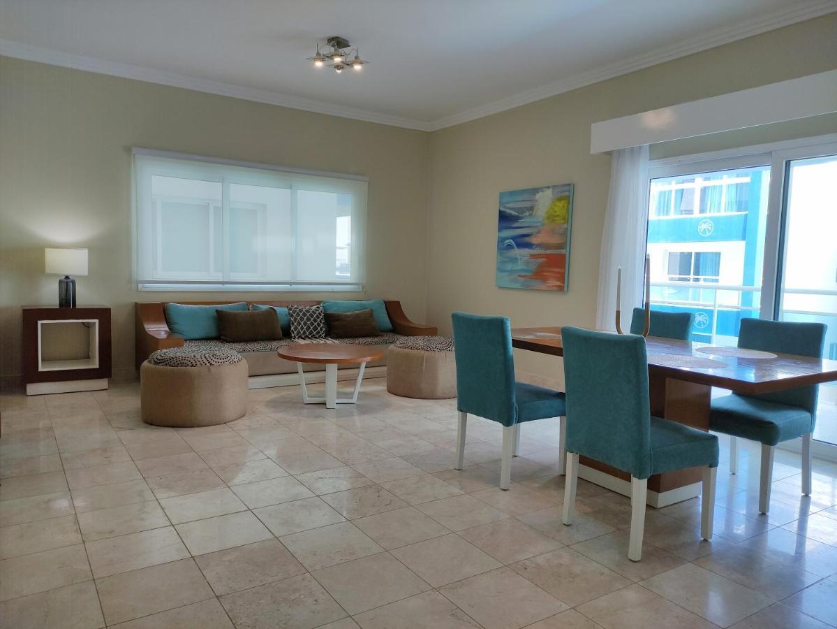 Chic Beachfront Apartment - Private Beach Access Пунта-Кана Экстерьер фото