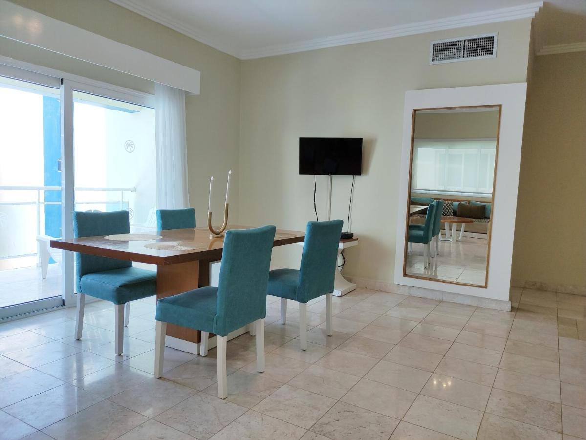Chic Beachfront Apartment - Private Beach Access Пунта-Кана Экстерьер фото